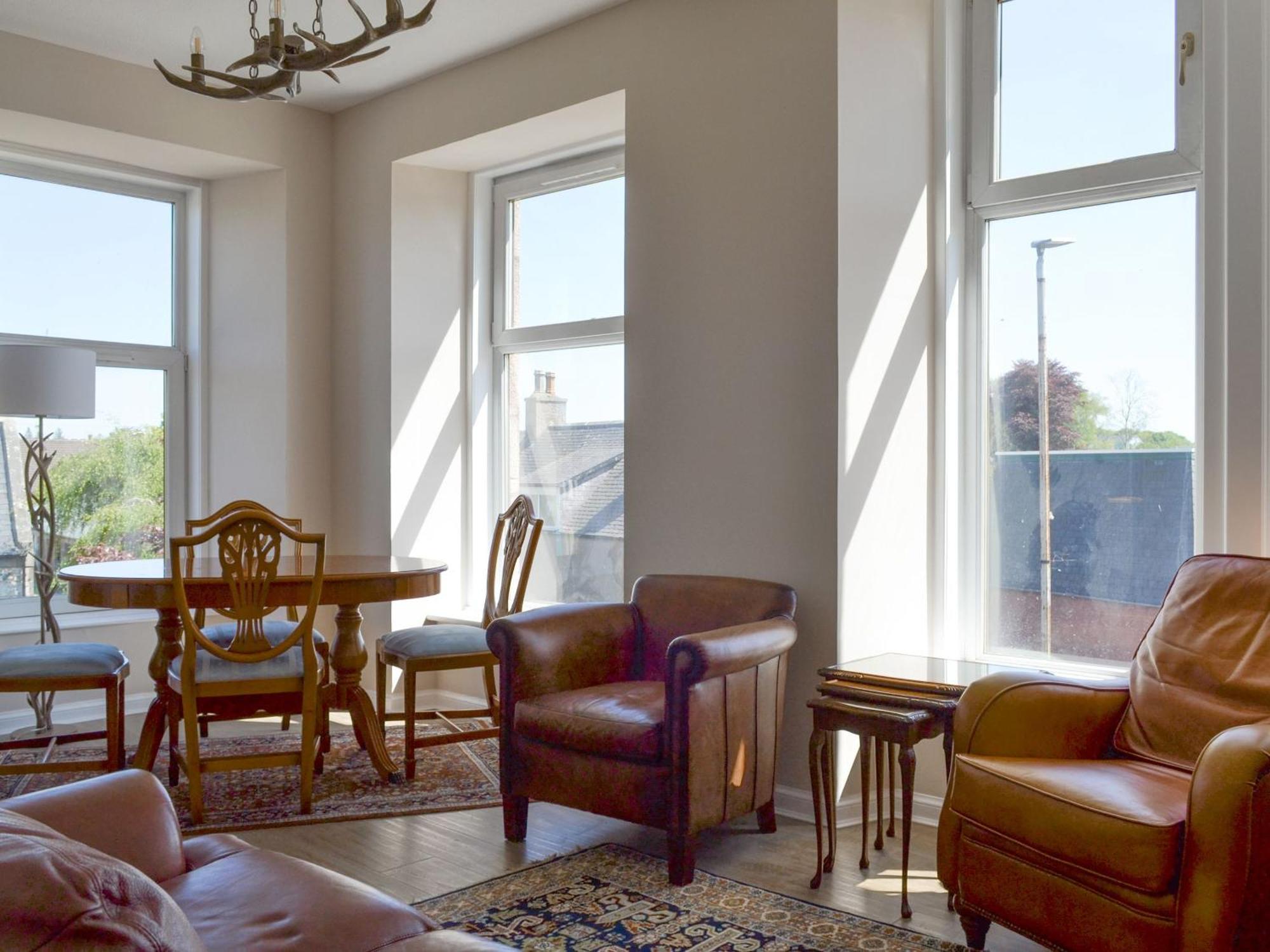Inver House Apartment Inverurie Eksteriør billede
